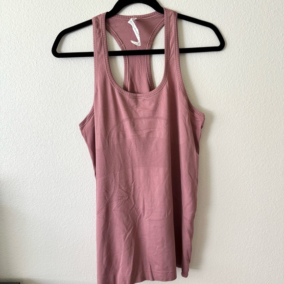 Lululemon Swiftly Tech Racerback Tank - Picture 2 of 3
